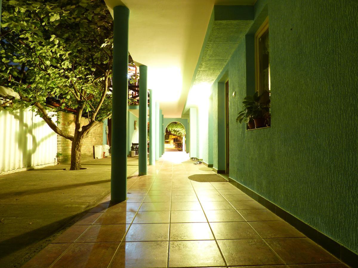 Vila Palma ปาลิช ภายนอก รูปภาพ